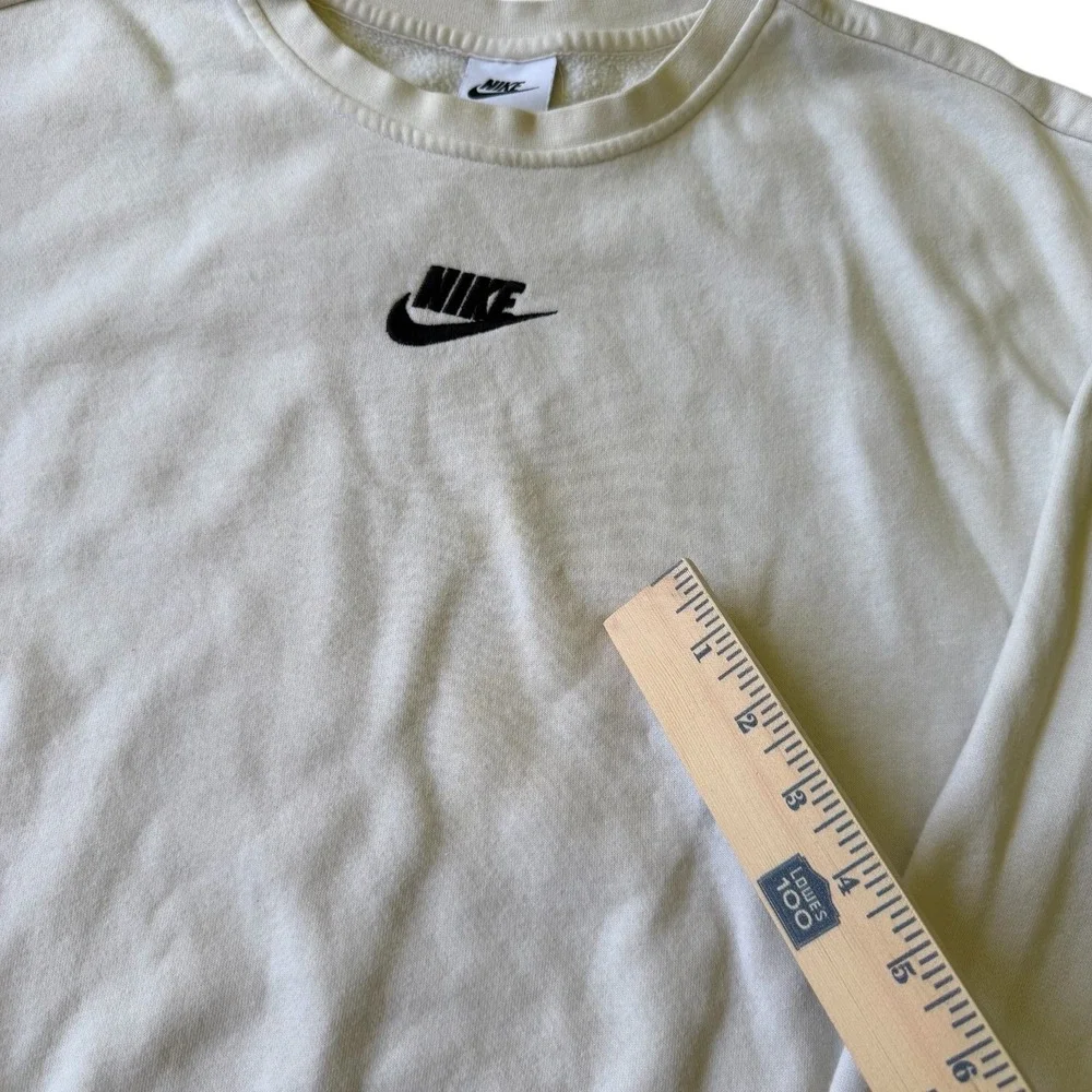 Nike Sportswear Essential Crewneck Sweatshirt Cream Off White Logo‎ Womens L